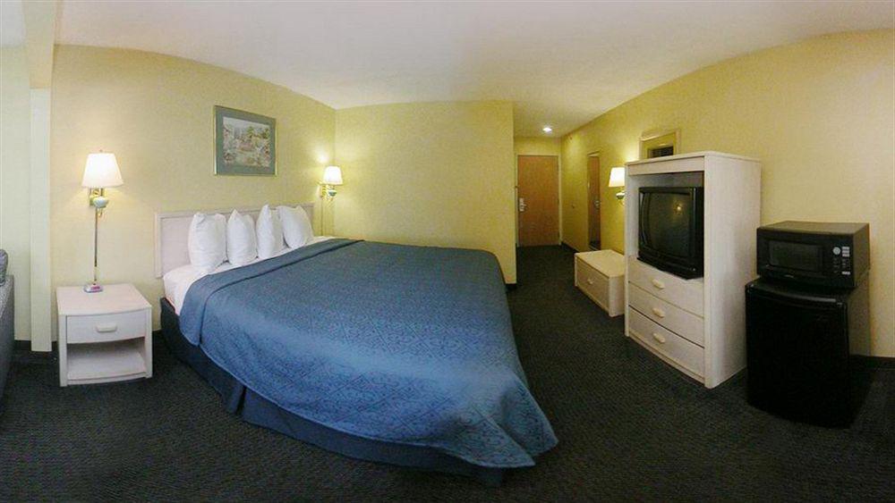Quality Inn & Suites Grand Prairie Exterior foto